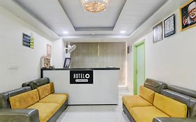 Super Hotel O Banthara Near Airport